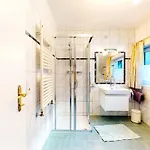 Wohnhaus Christoph 아파트 *