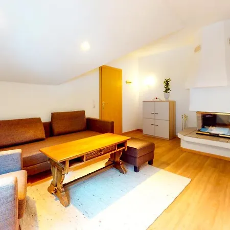 Wohnhaus Christoph * Лангенфельд